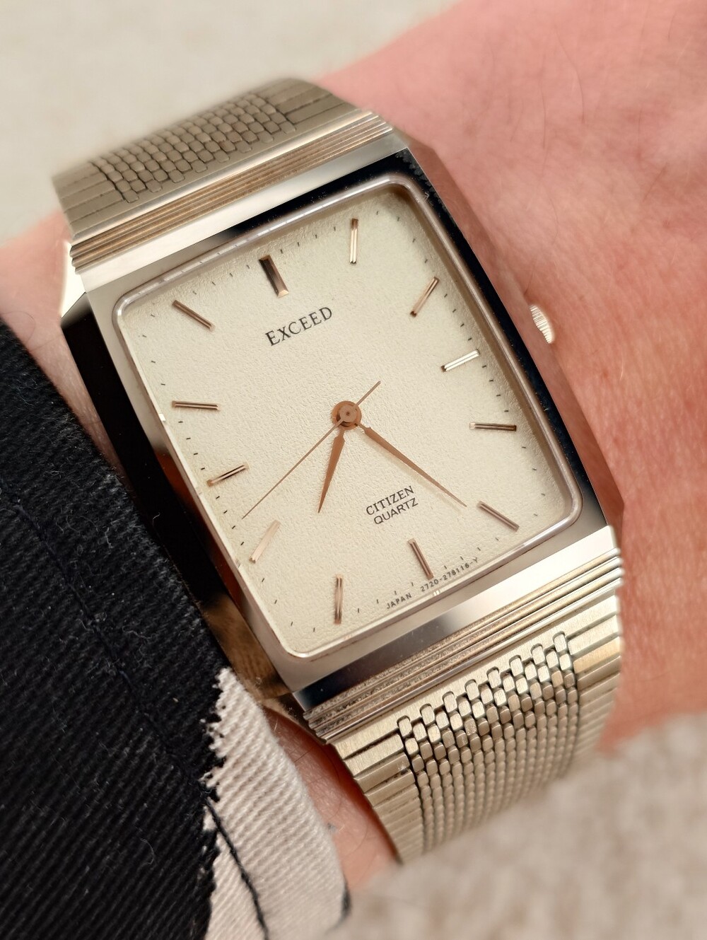 Citizen Exceed Unisex Watch 2730-274328 Champagne Rectangular Dial 28mm Tank